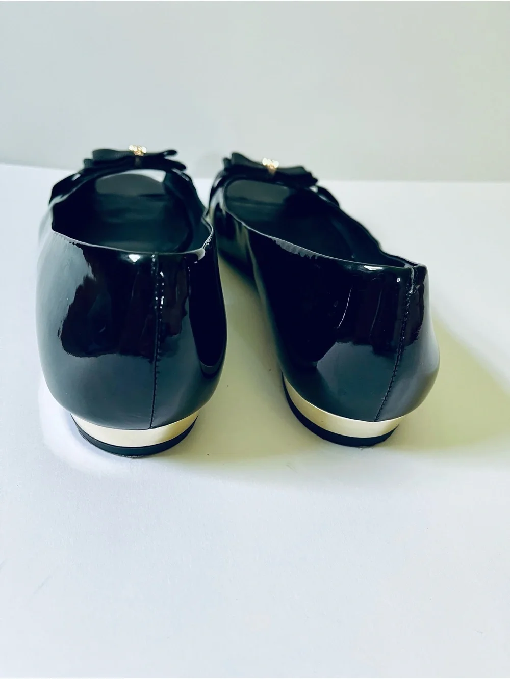 Tory Burch Trudy Black Patent Leather Peep-Toe Bow Flats - Size 10.5 M